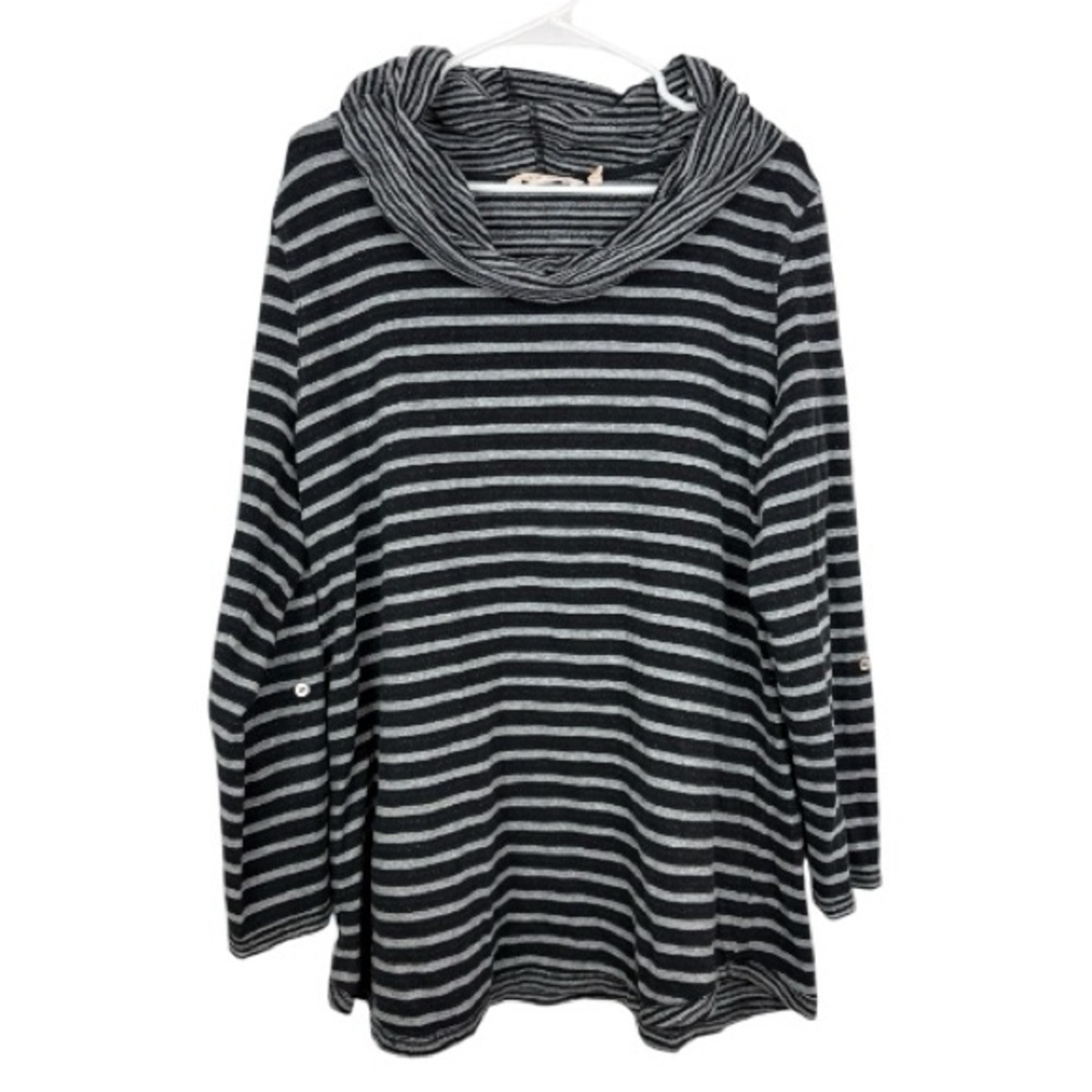 Soft Surrounding Striped Black & Gray Cowl Neck Tunic size XL Boho-flaw on neck